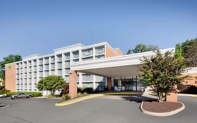 Holiday Inn University Area Charlottesville By Ihg